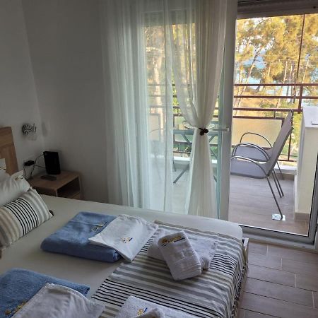 Mago Apartments Nea Kallikrateia エクステリア 写真