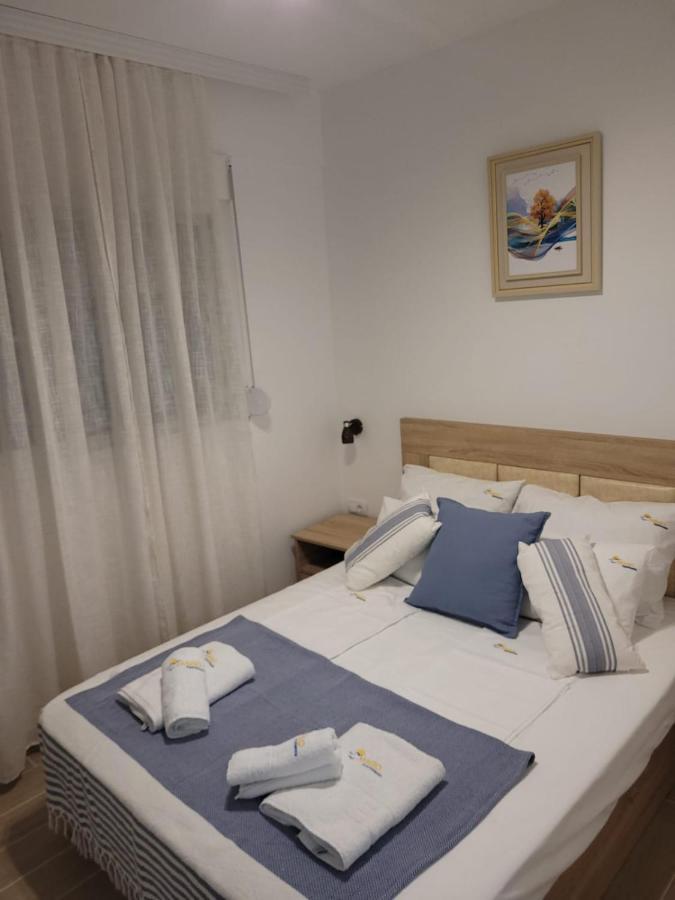 Mago Apartments Nea Kallikrateia エクステリア 写真
